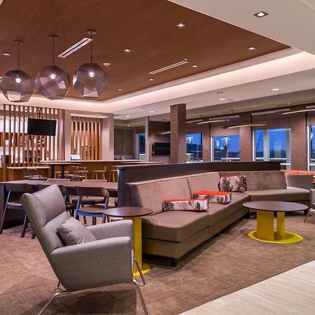 Springhill Suites By Marriott Greensboro Airport Bagian luar foto