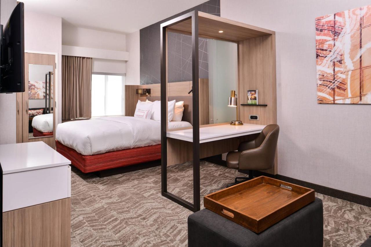 Springhill Suites By Marriott Greensboro Airport Bagian luar foto