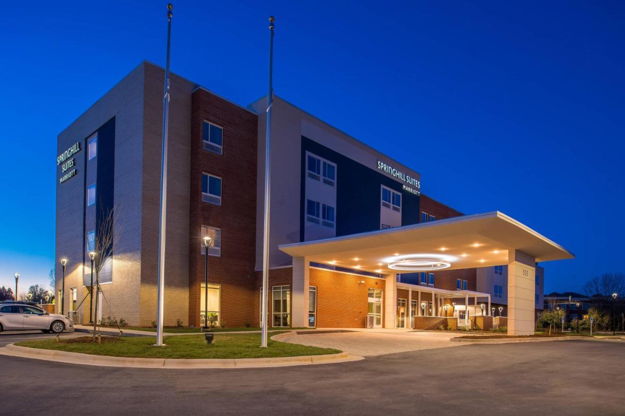 Springhill Suites By Marriott Greensboro Airport Bagian luar foto