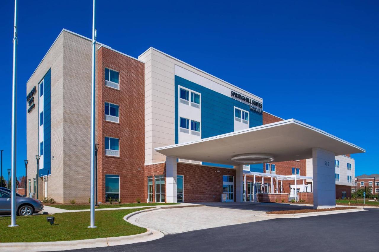 Springhill Suites By Marriott Greensboro Airport Bagian luar foto