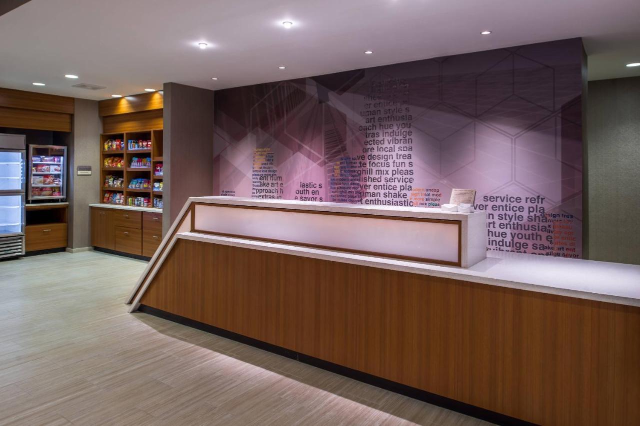 Springhill Suites By Marriott Greensboro Airport Bagian luar foto