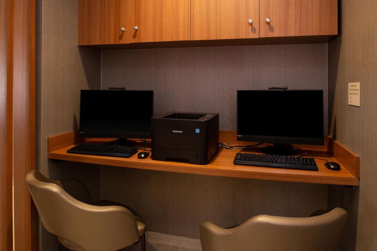 Springhill Suites By Marriott Greensboro Airport Bagian luar foto